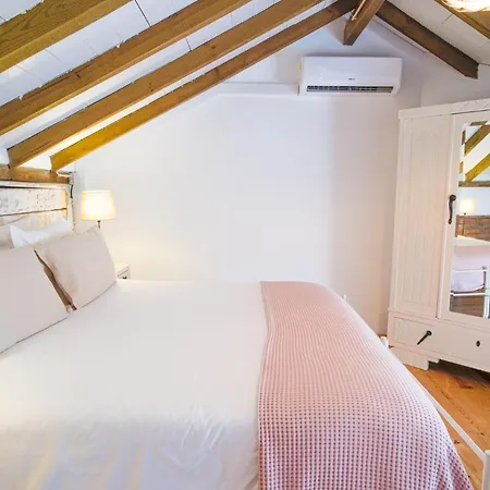 게스트하우스 Casa Adega Do Mosteiro -