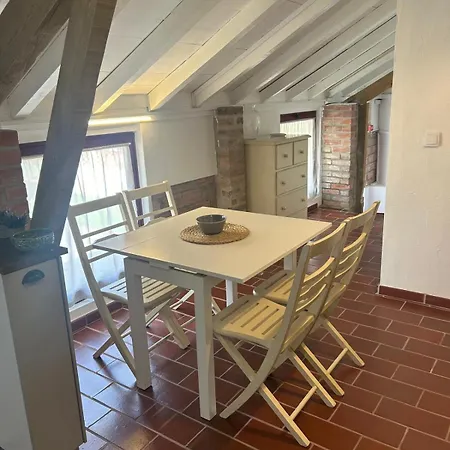 Casa Adega Do Mosteiro - Turismo Rural Konukevi Caldas Da Rainha