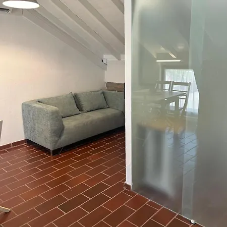 Casa Adega Do Mosteiro - Turismo Rural Konukevi 4*