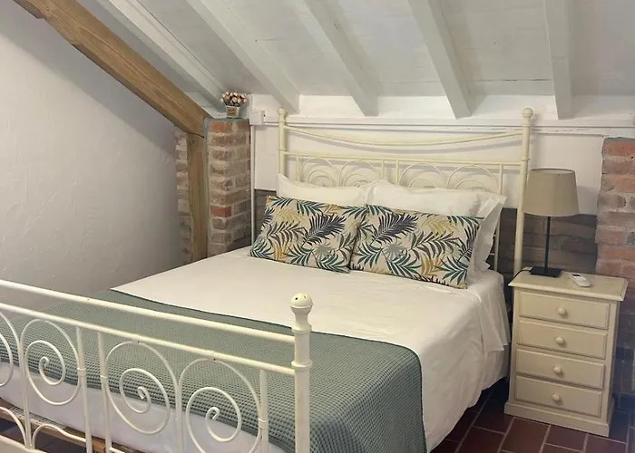 Pensión Casa Adega Do Mosteiro - 4*