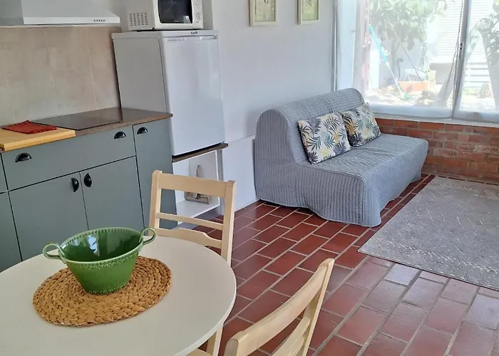 Casa Adega Do Mosteiro - Pensión Caldas Da Rainha