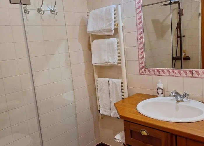 Pensión Casa Adega Do Mosteiro - 4*